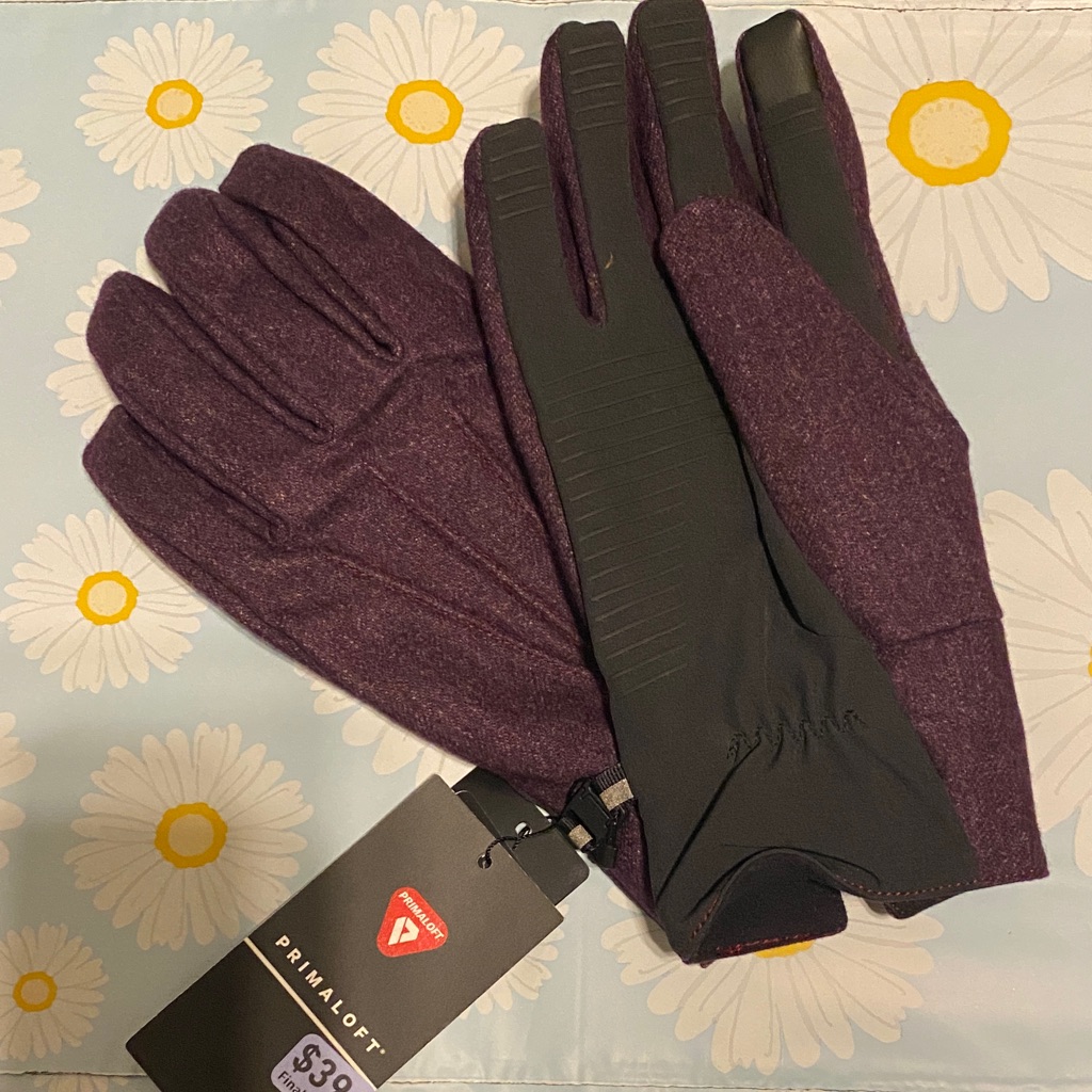 Brand New Lululemon City Keeper Gloves